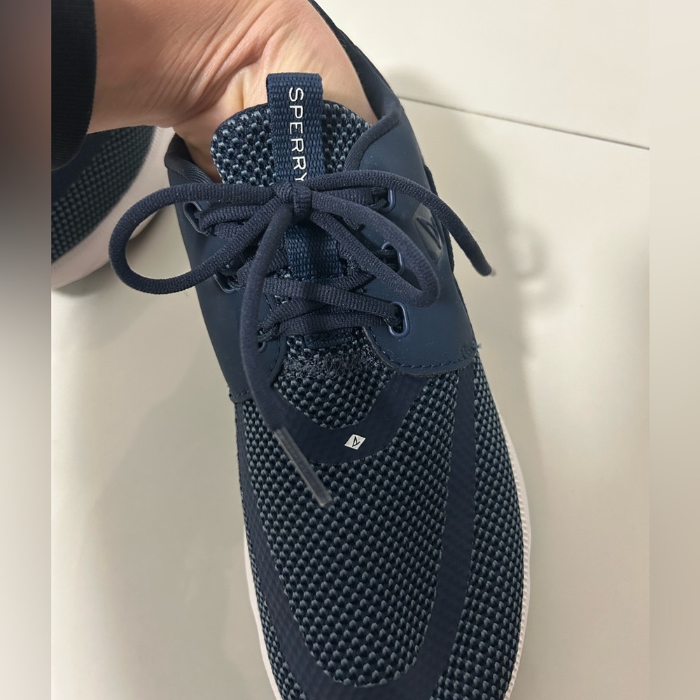 Sperry - Picture 5 of 6